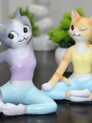 yoga cat decorative figurines